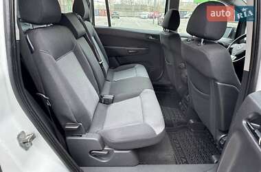 Минивэн Opel Zafira 2013 в Киеве