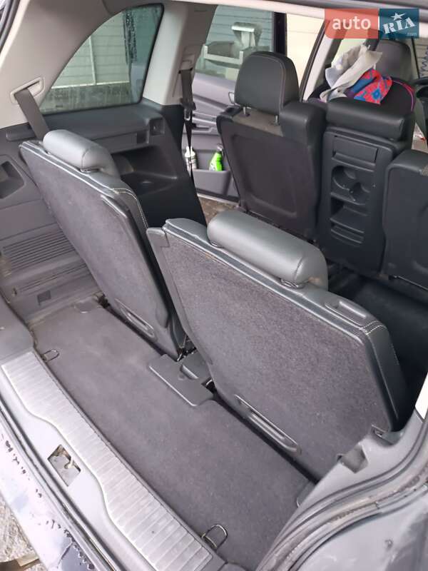 Мінівен Opel Zafira 2010 в Кам'янському