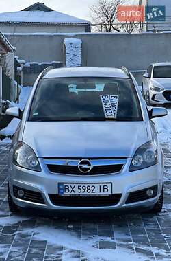 Мінівен Opel Zafira 2005 в Хмельницькому