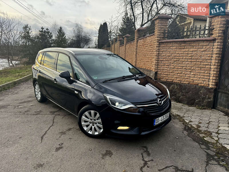 Минивэн Opel Zafira 2018 в Луцке