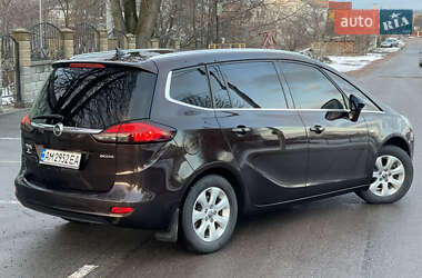 Минивэн Opel Zafira 2014 в Житомире