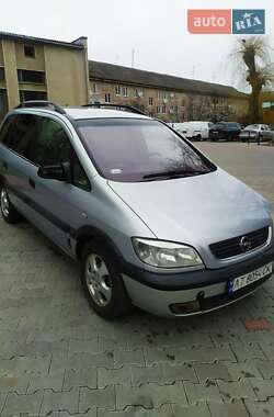 Минивэн Opel Zafira 2001 в Галиче