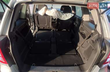 Минивэн Opel Zafira 2009 в 