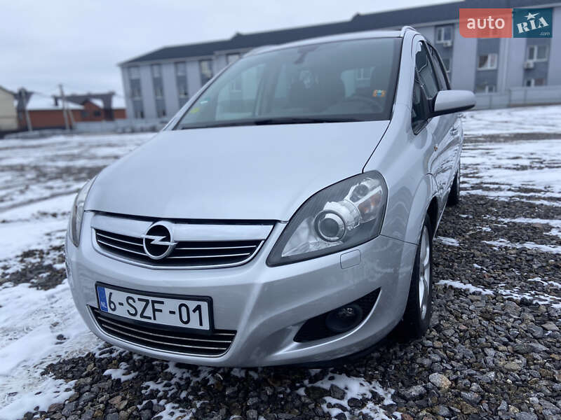 Мінівен Opel Zafira 2008 в Вінниці