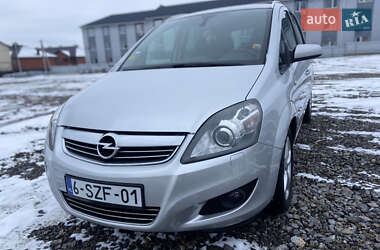 Opel Zafira 2008