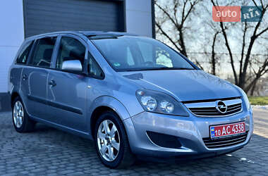 Минивэн Opel Zafira 2010 в Тернополе