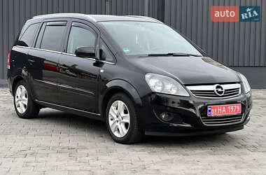 Мінівен Opel Zafira 2011 в Черкасах