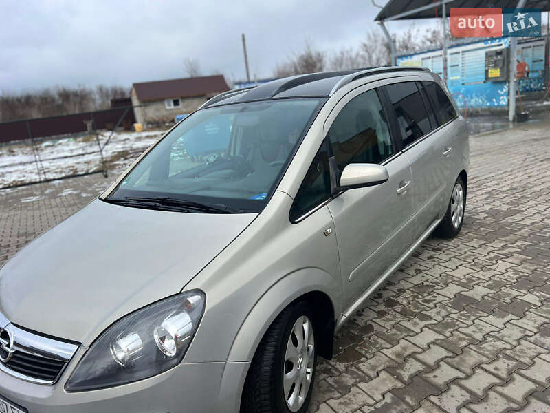Минивэн Opel Zafira 2006 в Вижнице фото 5 Минивэн Opel Zafira 2006 в Вижнице