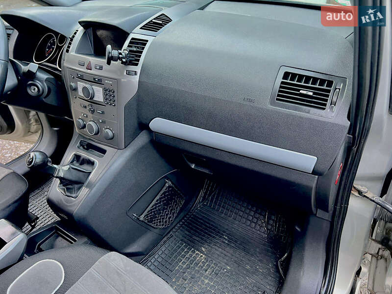 Минивэн Opel Zafira 2006 в Вижнице фото 12 Минивэн Opel Zafira 2006 в Вижнице