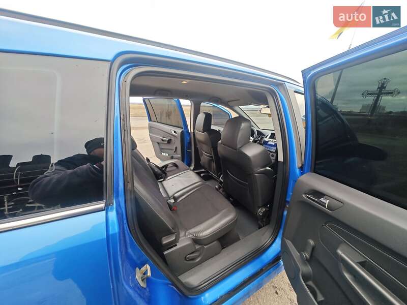 Минивэн Opel Zafira 2006 в Пятихатках фото 21 Минивэн Opel Zafira 2006 в Пятихатках