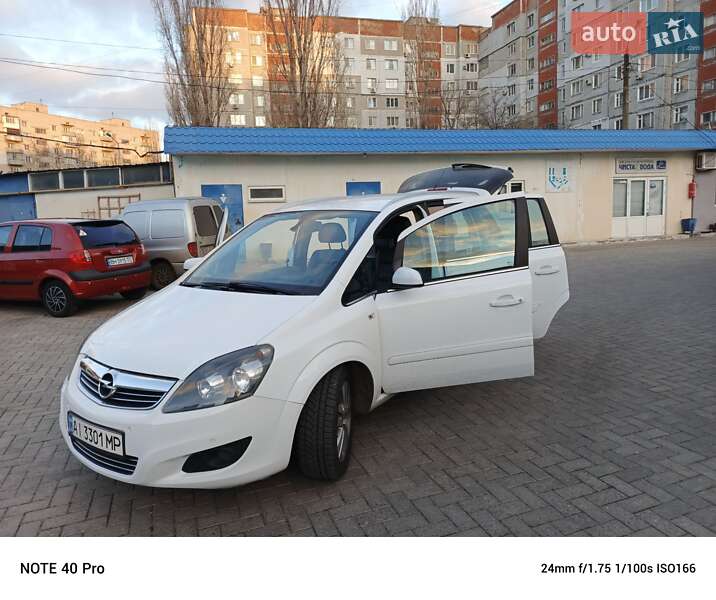 Минивэн Opel Zafira 2008 в Николаеве фото 24 Минивэн Opel Zafira 2008 в Николаеве