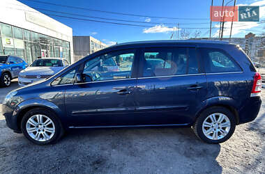 Мінівен Opel Zafira 2010 в Сумах