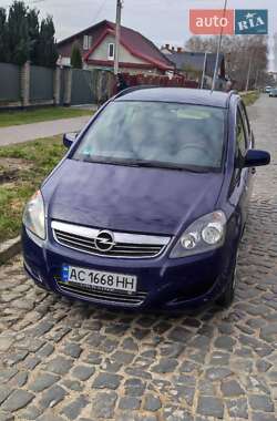 Мікровен Opel Zafira 2012 в Миколаєві