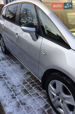 Мінівен Opel Zafira 2016 в 