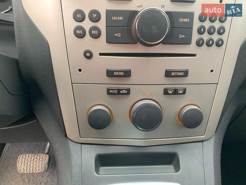 Минивэн Opel Zafira 2008 в Виннице