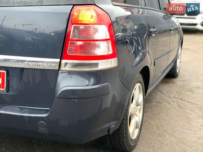 Минивэн Opel Zafira 2008 в Виннице