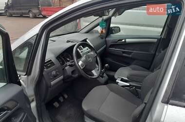 Мінівен Opel Zafira 2010 в Луцьку