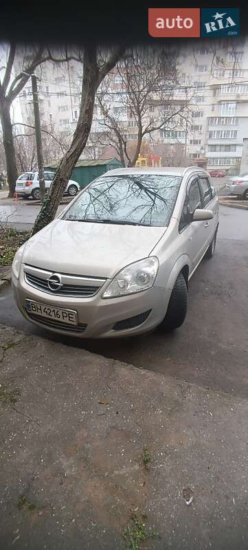 Минивэн Opel Zafira 2008 в Одессе