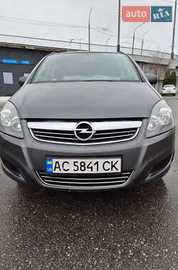 Мінівен Opel Zafira 2012 в Харкові