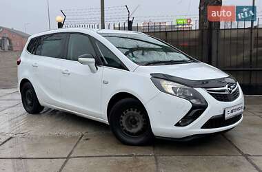 Opel Zafira 2014