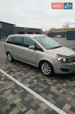 Opel Zafira 2010