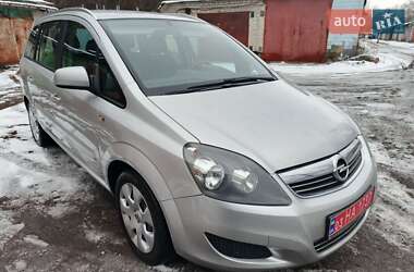 Opel Zafira 2014