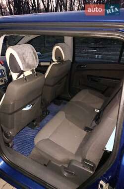 Минивэн Opel Zafira 2008 в 