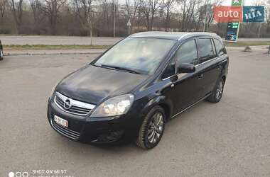 Opel Zafira 2011