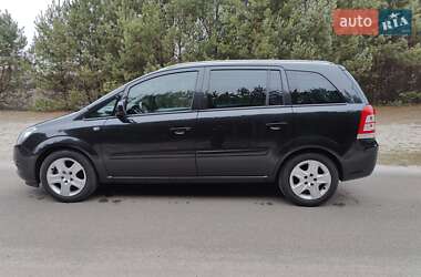 Мінівен Opel Zafira 2012 в Києві