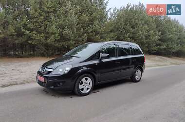 Opel Zafira 2012