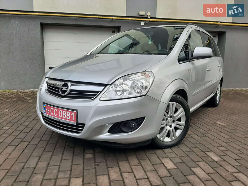 Мінівен Opel Zafira 2010 в Коломиї