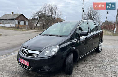 Минивэн Opel Zafira 2012 в Луцке