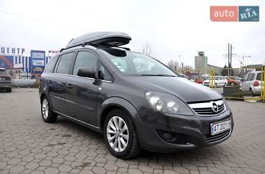 Мінівен Opel Zafira 2013 в Львові