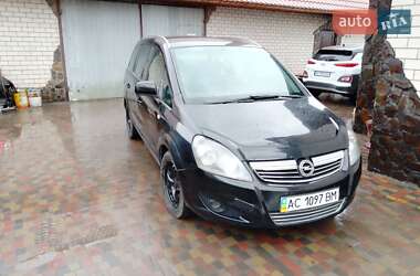 Opel Zafira 2011