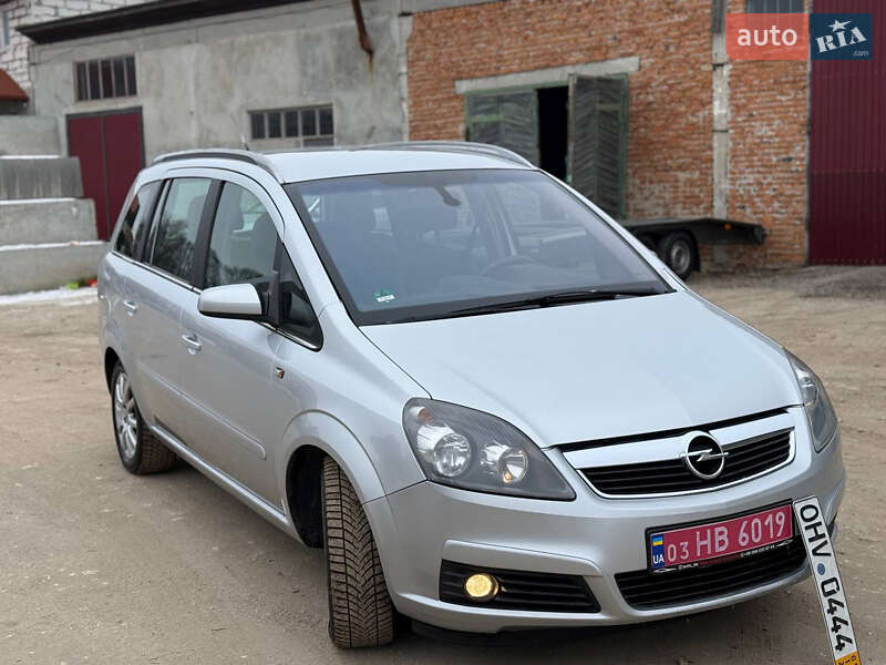 Мінівен Opel Zafira 2007 в Золочеві