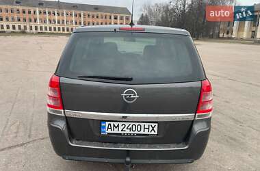 Минивэн Opel Zafira 2010 в Емильчине