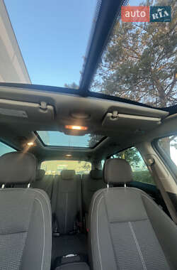 Минивэн Opel Zafira 2018 в 