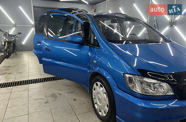 Минивэн Opel Zafira 2003 в Киеве