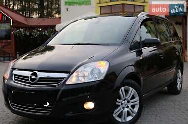 Минивэн Opel Zafira 2009 в Пустомытах