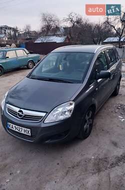 Opel Zafira 2010