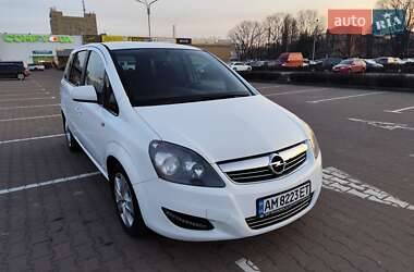 Минивэн Opel Zafira 2011 в Житомире