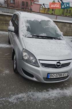 Минивэн Opel Zafira 2012 в Виннице