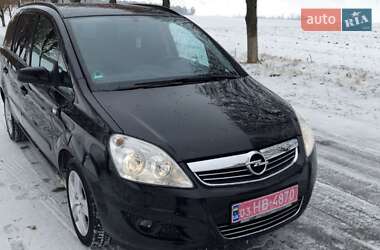 Минивэн Opel Zafira 2009 в Ровно