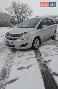 Минивэн Opel Zafira 2009 в Новой Одессе