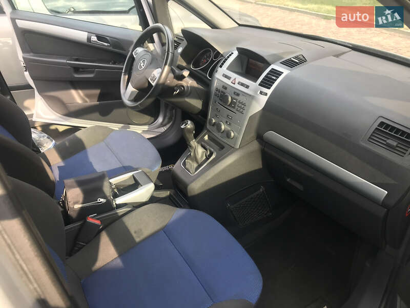 Минивэн Opel Zafira 2009 в Тернополе фото 9 Минивэн Opel Zafira 2009 в Тернополе