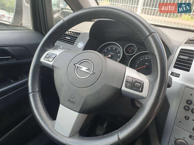 Минивэн Opel Zafira 2009 в Тернополе фото 12 Минивэн Opel Zafira 2009 в Тернополе