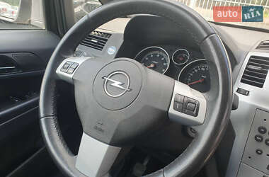 Мінівен Opel Zafira 2009 в 