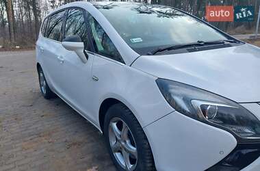 Opel Zafira 2014