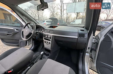 Минивэн Opel Zafira 2005 в Коломые