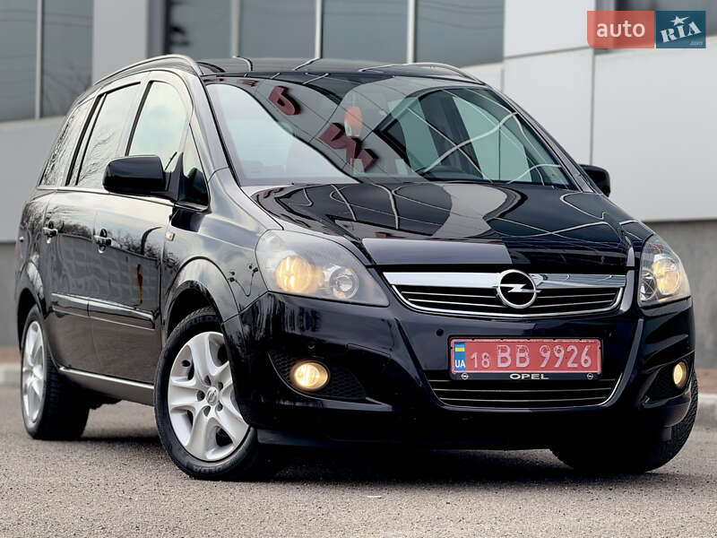 Мінівен Opel Zafira 2011 в Білій Церкві